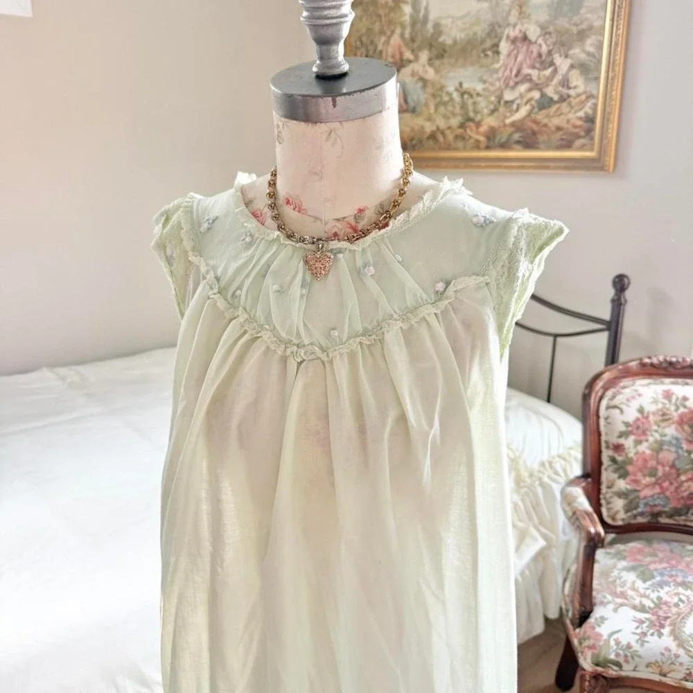 Sears size 32 vintage mint sheer‎ nightgown